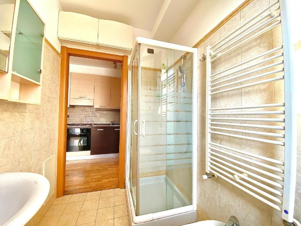 Cologno Apartment *